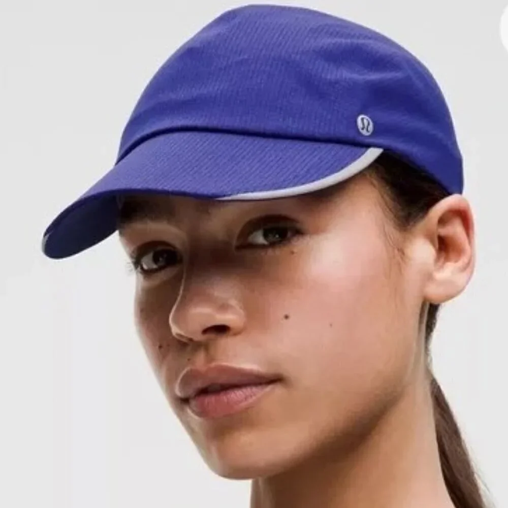 NWT Lululemon Fast and Free Running Hat WovenAir - S/M Larkspar